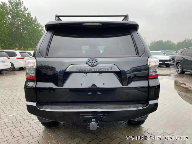 21款超霸4.0 Venture冒险版黑武士特价78万 21款超霸4.0 Venture冒险版黑武士特价78万