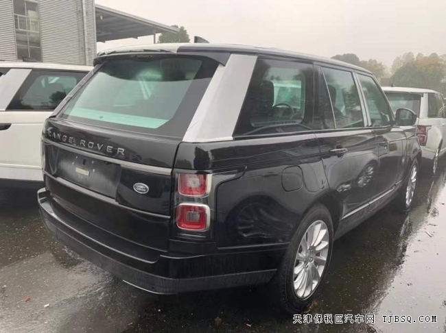 21款路虎揽胜3.0行政版 400匹马力港口现车特价121万