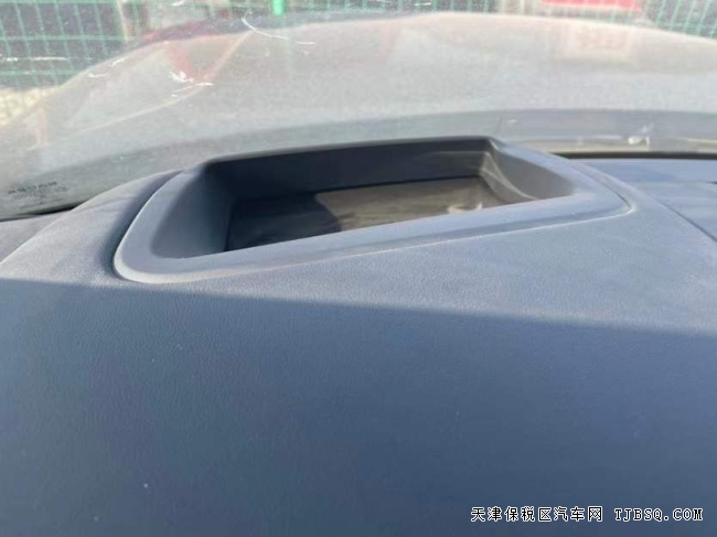 20款路虎揽胜VOGUE加长版 港口现车特价135万