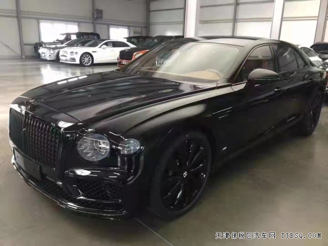 22款宾利飞驰 V8 黑耀版 FIying B标志 368万