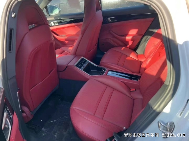 保时捷帕拉梅拉4S 2.9T 天津港口现车