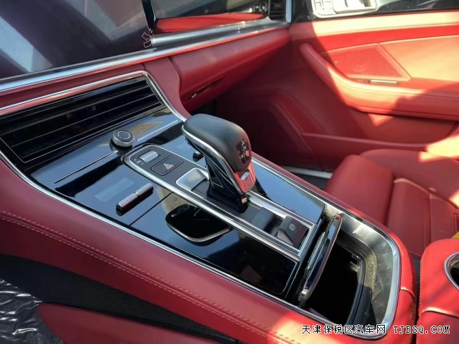 保时捷帕拉梅拉4S 2.9T 天津港口现车