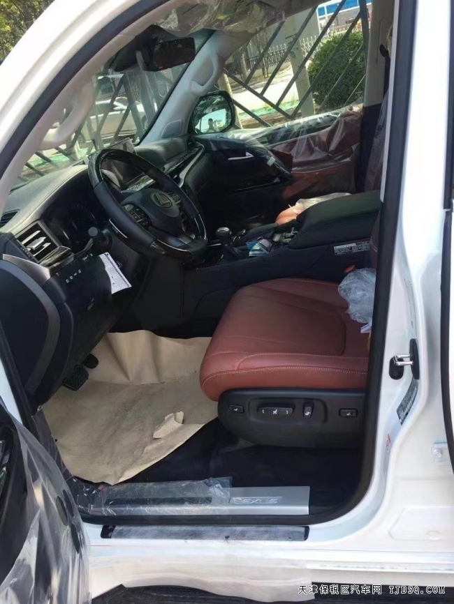 21款雷克萨斯LX570加版高配 现车特价187万