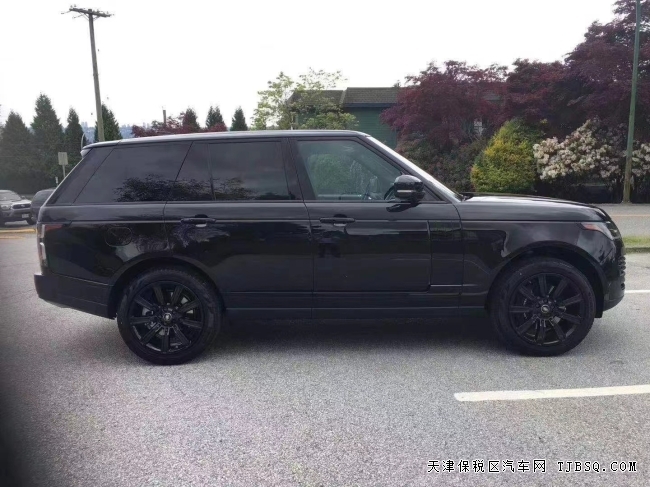20款加版路虎 黑曜版 港口特惠129万提车