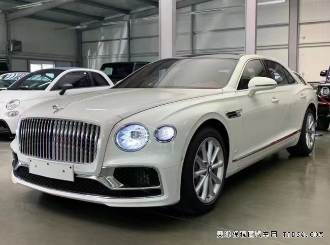 2022款宾利飞驰V8   特价340