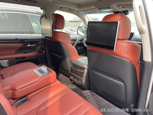 雷克萨斯LX570 21款 仅售189万