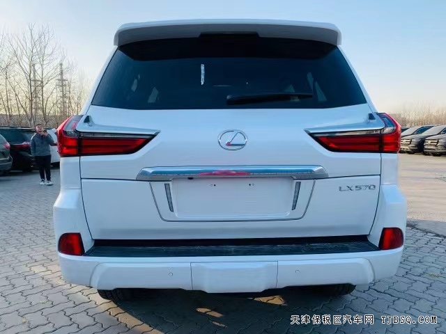 雷克萨斯LX570 21款 仅售189万