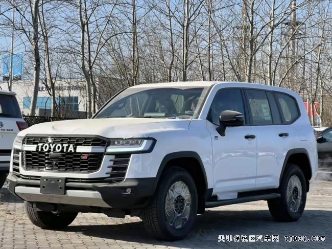 22款酷路泽LC300 3.5TT 12种配置 火热预售中  定金10万