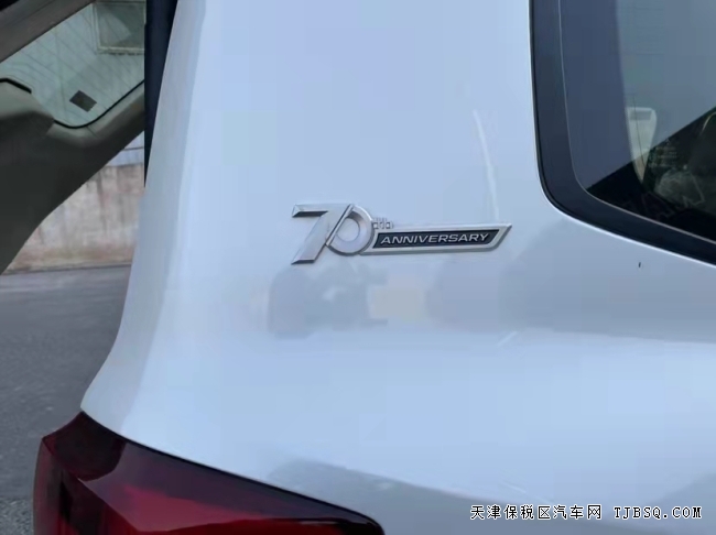 22款酷路泽LC300 3.5TT 12种配置 火热预售中  定金10万