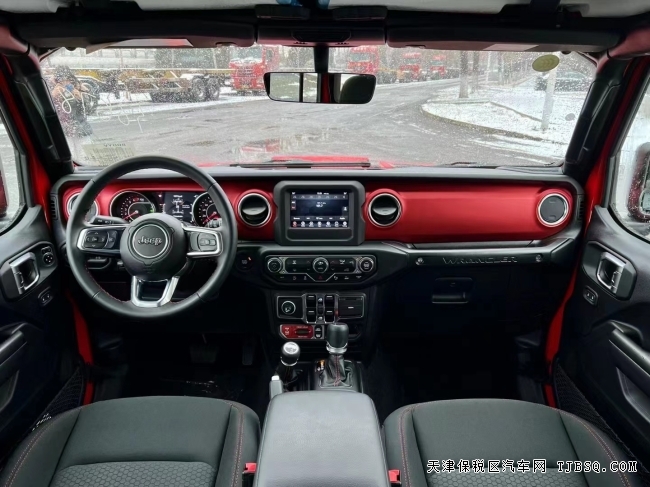 21款牧马人卢比肯四门硬顶 仅售47.8万提车 