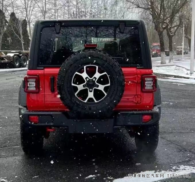 21款牧马人卢比肯四门硬顶 仅售47.8万提车 