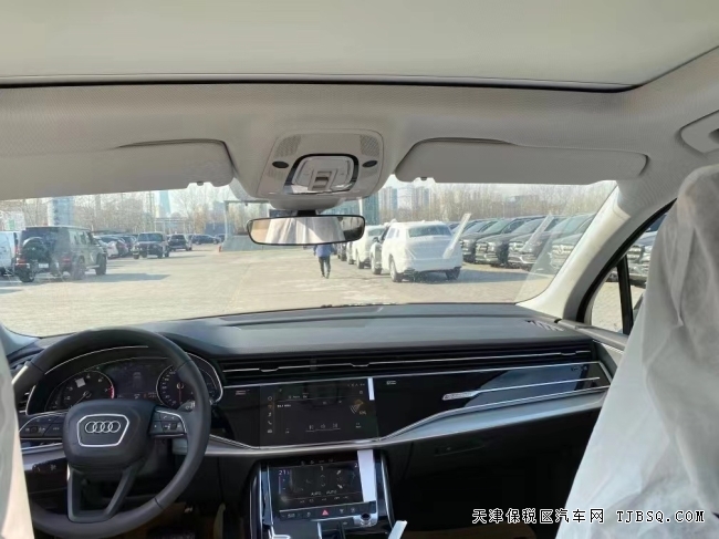 21款奥迪Q7欧版2.0T低配 保税区现车直营特价54.5万