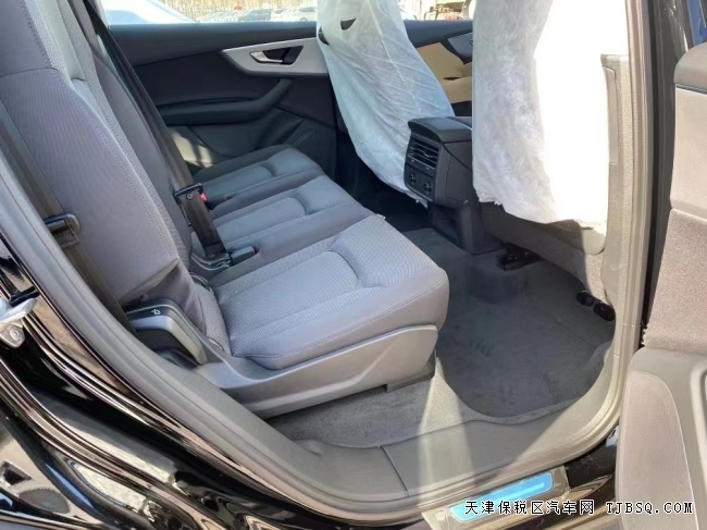 21款奥迪Q7欧版2.0T低配 保税区现车直营特价54.5万