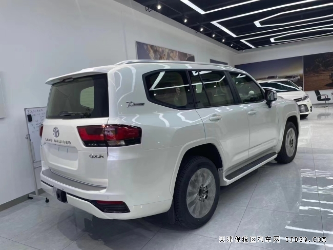 22款丰田酷路泽LC300 港口接受预约 特价仅售 118万