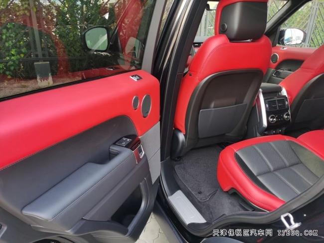 天津港揽胜运动 21款 3.0T 汽油 HST 特价仅售101万