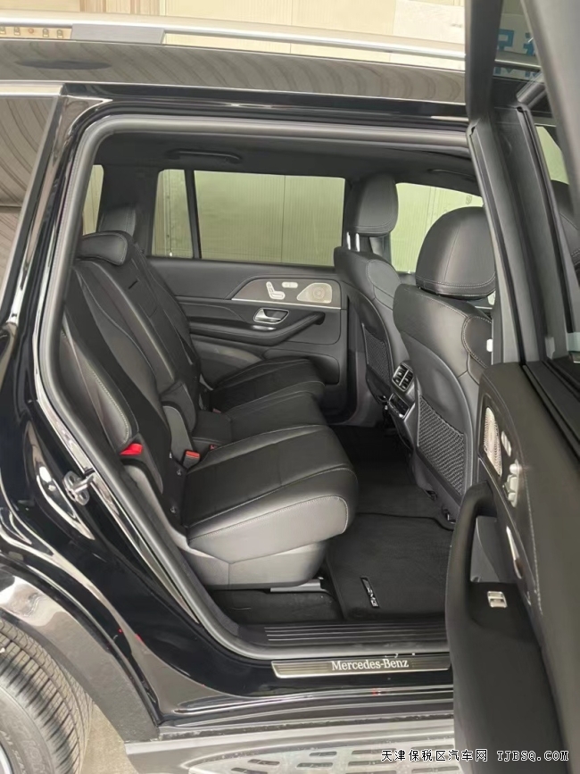 21款奔驰GLS450加版3.0T 豪华包 运动包现车119.8万 21款奔驰GLS450加版3.0T 豪华包 运动包现车119.8万