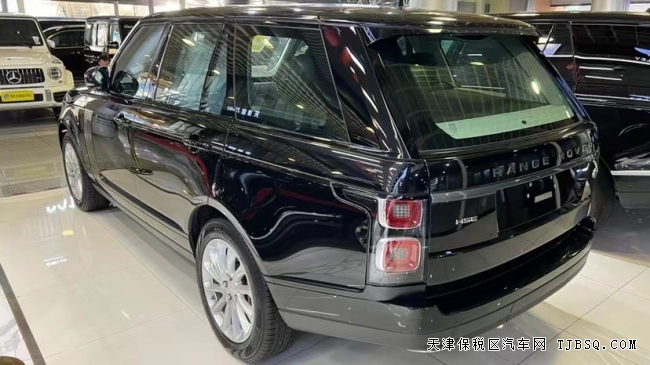 揽胜行政 20款 3.0T P360 汽油 HSE 特价118万