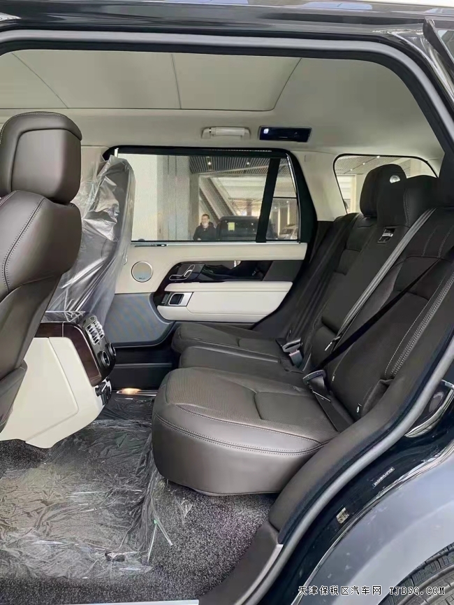 20款路虎揽胜行政 VOGUE 加长中东版特价133万