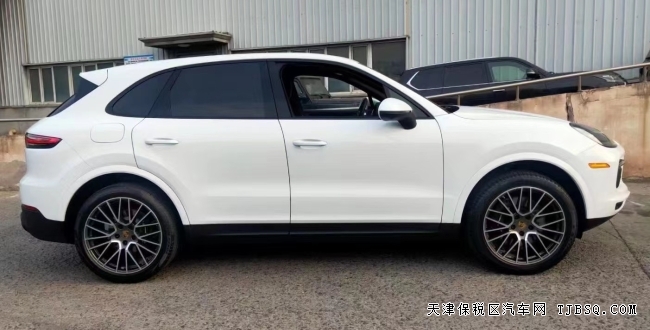 21款加版卡宴 仅售117 21款加版卡宴 仅售117