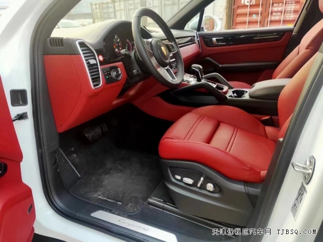 21款加版卡宴 仅售117 21款加版卡宴 仅售117