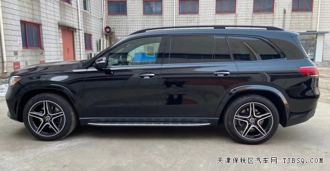 21款加版 奔驰GLS450 港口跳楼价格 130万提车 21款加版 奔驰GLS450 港口跳楼价格 130万提车