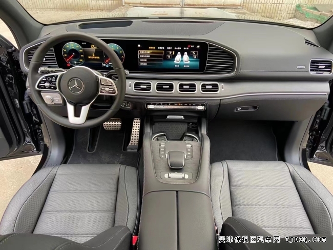21款加版 奔驰GLS450 港口跳楼价格 130万提车 21款加版 奔驰GLS450 港口跳楼价格 130万提车