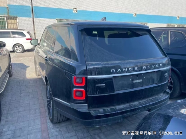 21款路虎揽胜创世加长版3.0T 特价161.5万