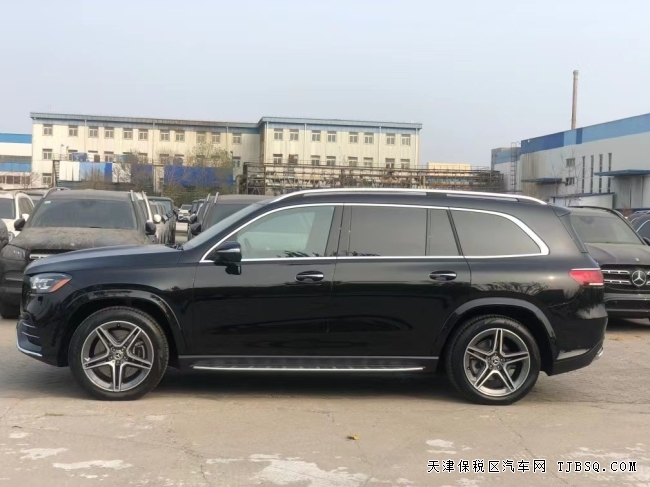 2021款加版奔驰GLS450   港口仅售127万