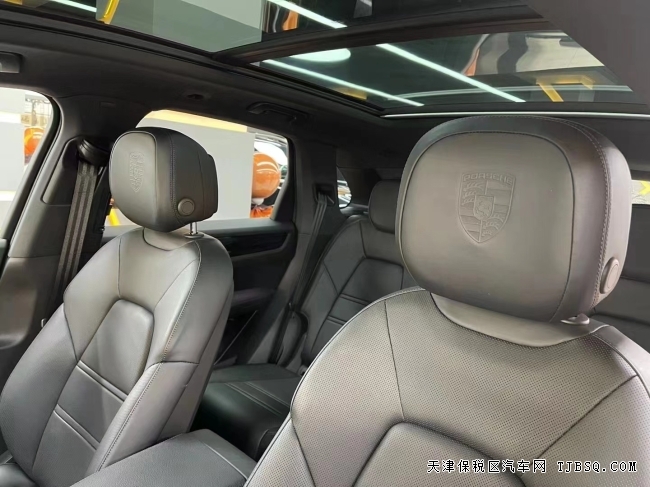 21款加版卡宴 豪华 优雅 动力强 价优107万提车 21款加版卡宴 豪华 时尚神车 心动价格107万