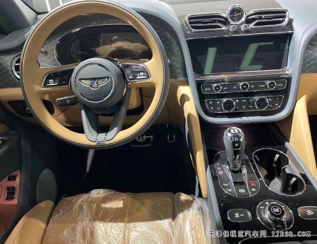 21款添越混动3.0V6 尊贵豪华 港口直营310万 