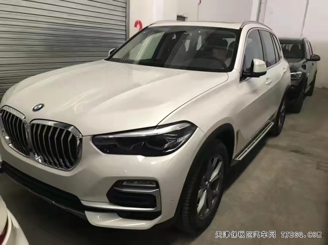 20款墨版宝马X5 XLine 限时特价66万