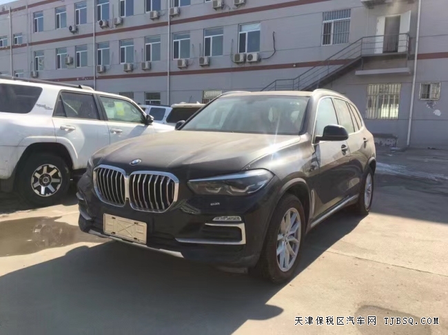 19款中东版宝马X5中配 港口现车特价66.5万