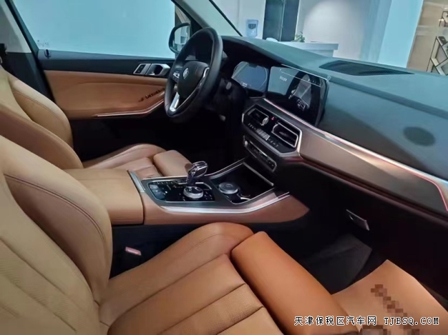 19款中东版宝马X5中配 港口现车特价66.5万