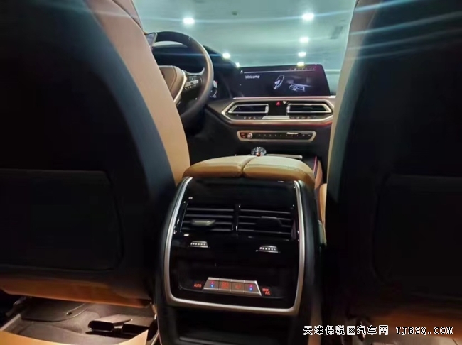 19款中东版宝马X5中配 港口现车特价66.5万