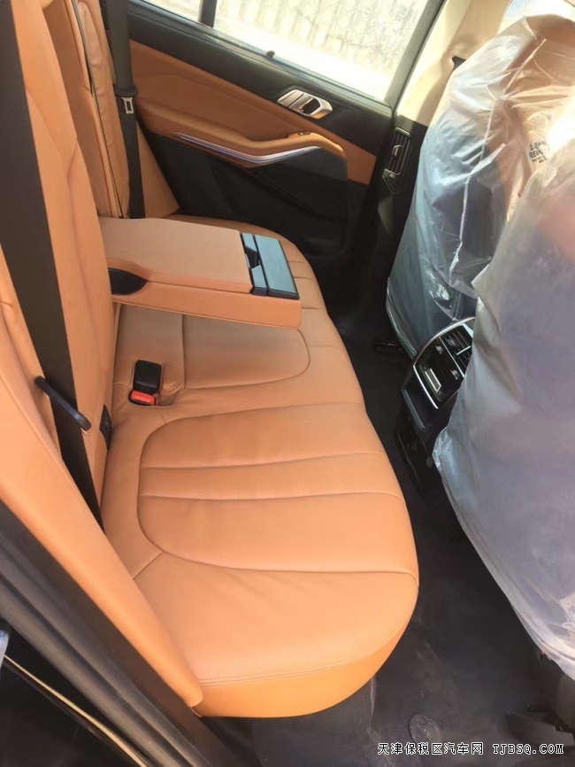 19款中东版宝马X5中配 港口现车特价66.5万