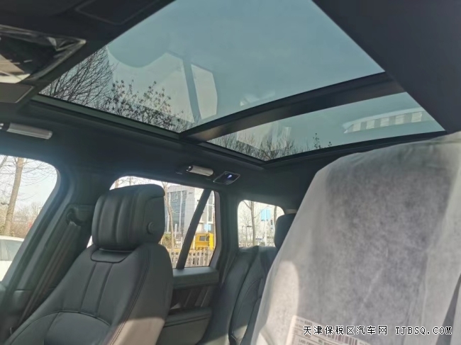 22款欧版路虎揽胜3.0汽油P400