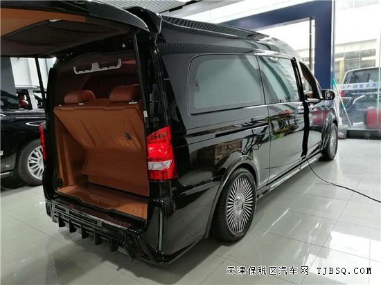 \ 21款奔驰威霆7座商务 豪华舒适 可改装 首选车 仅售56万