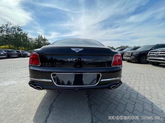 21款宾利飞驰4.0T 天津港口现车钜惠中