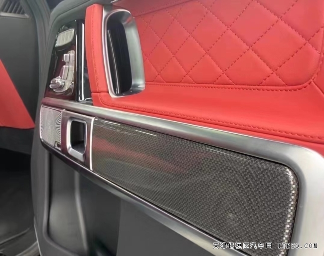 21款美规奔驰AMG G63 英俊飒爽 男人梦想之车 特价298万 21款美规奔驰AMG G63 英俊飒爽 男人梦想之车 特价298万