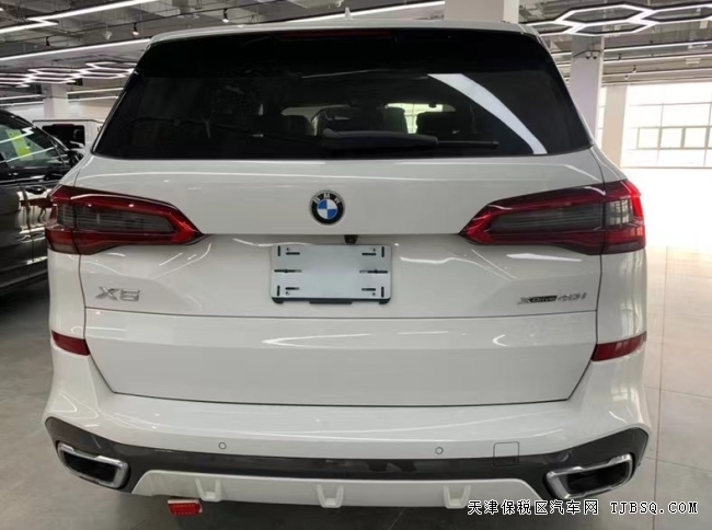 20款加版宝马X5 动感奢华 港口现车 72万提车