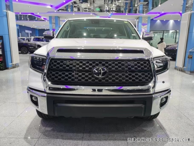 20款丰田坦途TRD5.7L大排量自吸的皮卡
