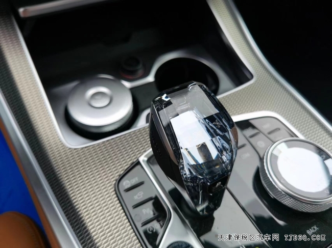 19款宝马X5中东版3.0T 港口现车中配特价64.6万