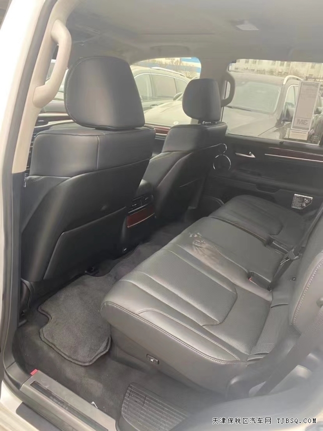 21款雷克萨斯LX570港口热卖 仅售168万
