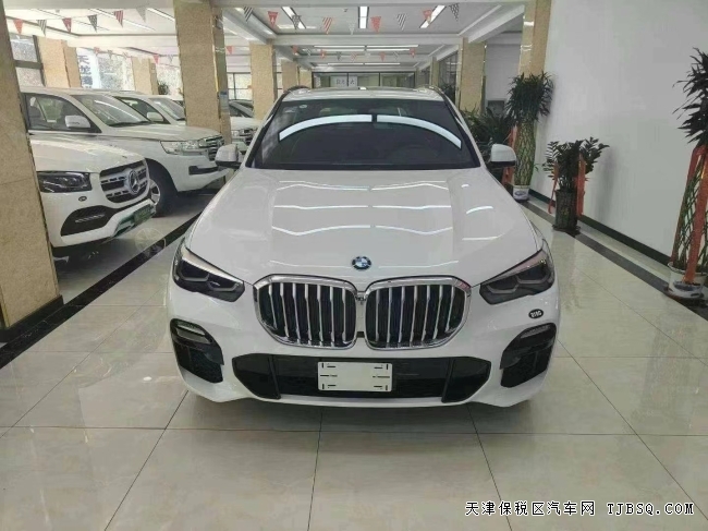 20款宝马X5M运动版港口仅售70.5万 20款宝马X5M运动版港口仅售70.5万