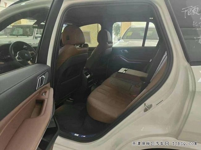 20款宝马X5M运动版港口仅售70.5万 20款宝马X5M运动版港口仅售70.5万