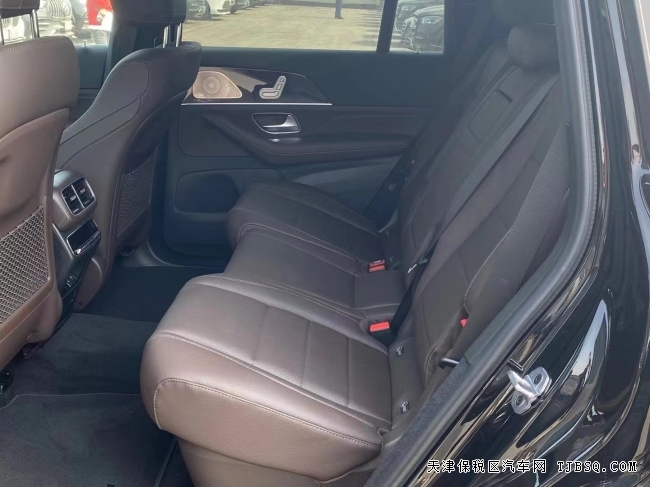 媲美22款加版豪华、运动、科技三个包 22款AMG美规GLS450 媲美22款加版豪华、运动、科技三个包 22款AMG美规GLS450