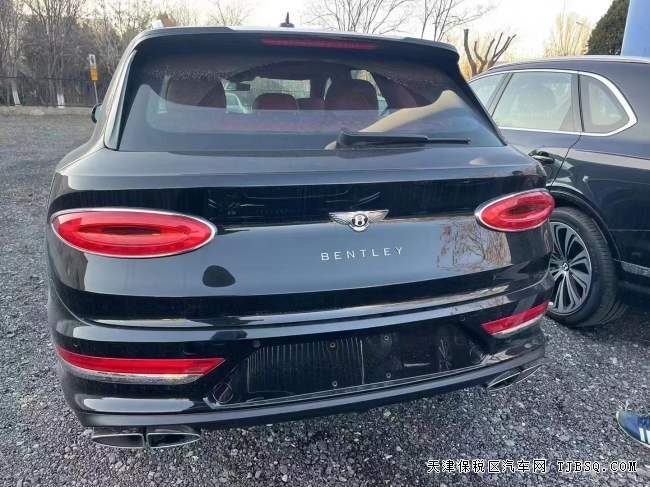 21款美版宾利添越4.0港口狂降40万