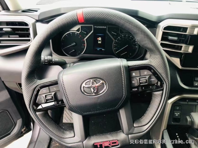 22款全新丰田坦途TRD越野版 月底现车特价61.5万