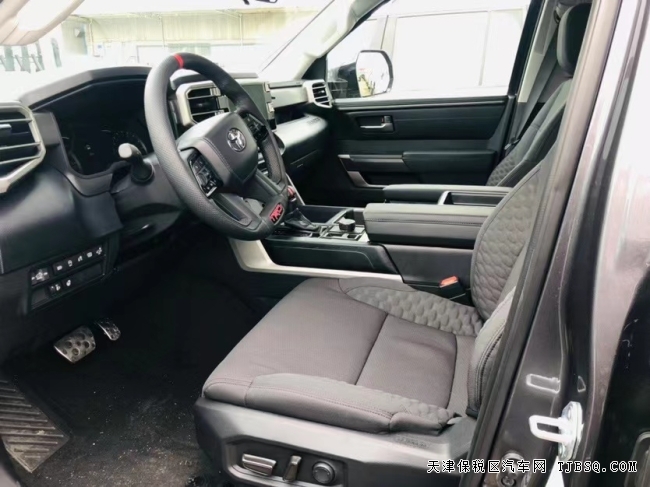 22款全新丰田坦途TRD越野版 月底现车特价61.5万