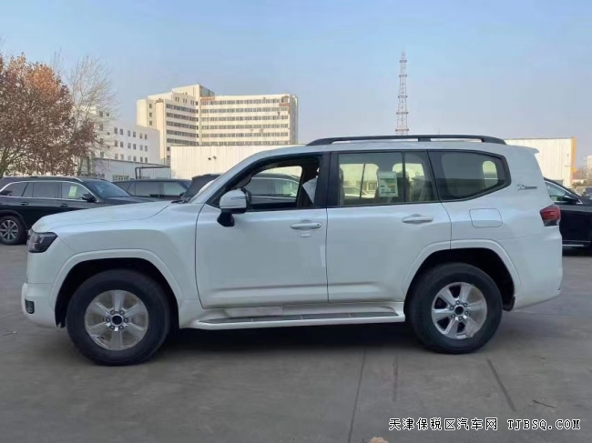 22款丰田酷路泽LC300港口预售中 22款丰田酷路泽LC300港口预售中